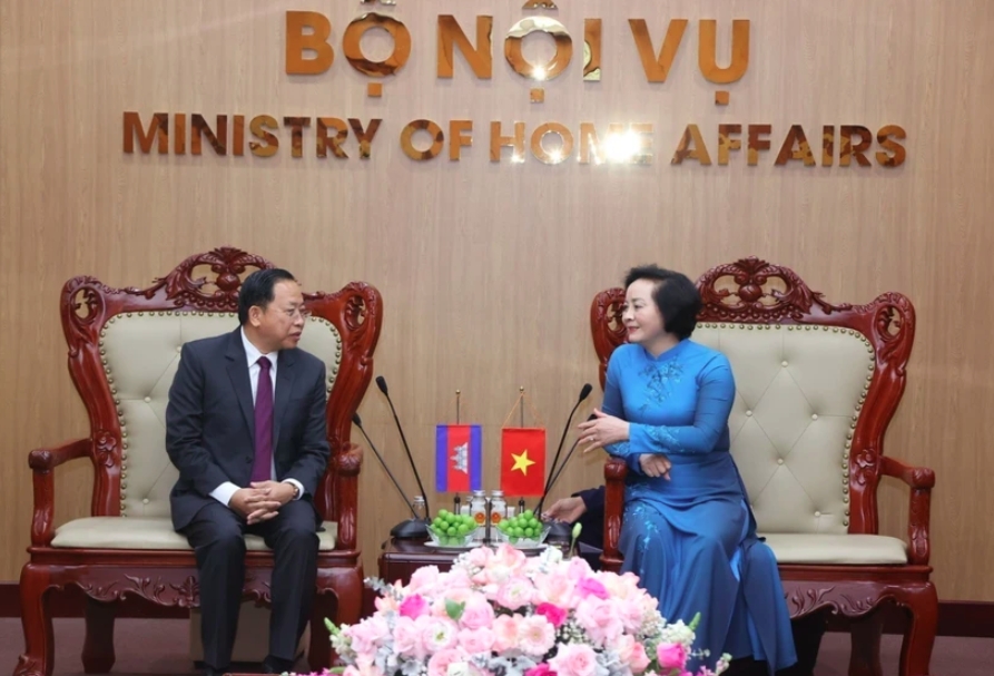 VN, Cambodia suggested to enhance sharing experience to ensure religious freedom